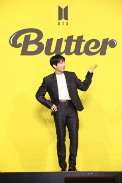 Jungkook, do BTS, na coletiva de imprensa do lançamento de 'Butter'