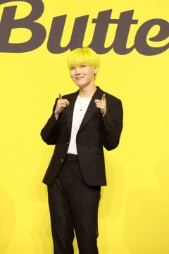 J-Hope, do BTS, na coletiva de imprensa do lançamento de 'Butter'