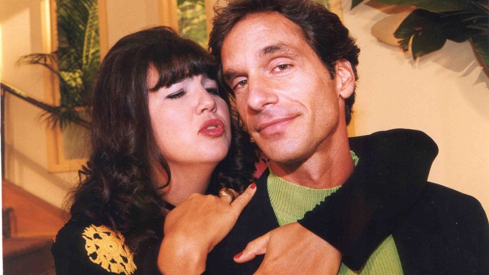 Victor Fasano e Claudia Jimenez, no Zorra Total, em 2000