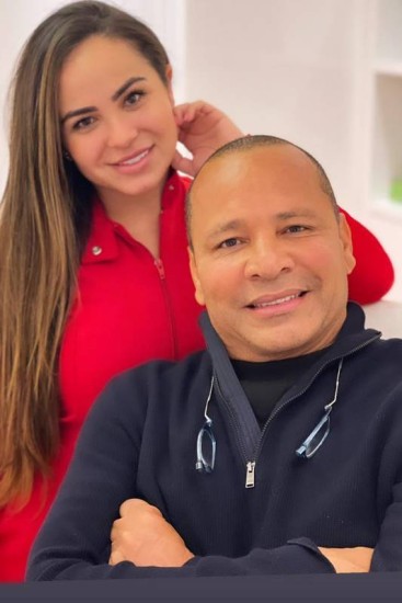 Neymar pai faz rejuvenescimento facial com Natasha Ramos, a ‘Doutora Bumbum’