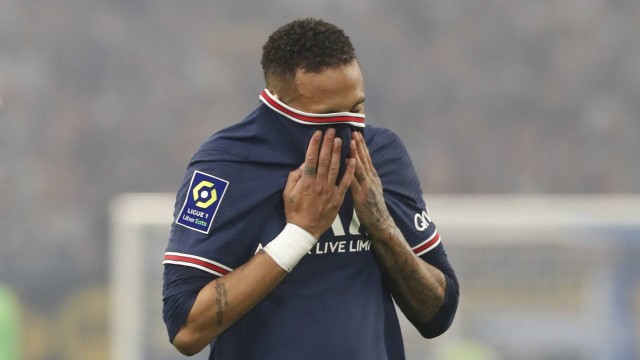 Neymar em ação pela Ligue 1 - Olympique de Marseille x Paris St Germain