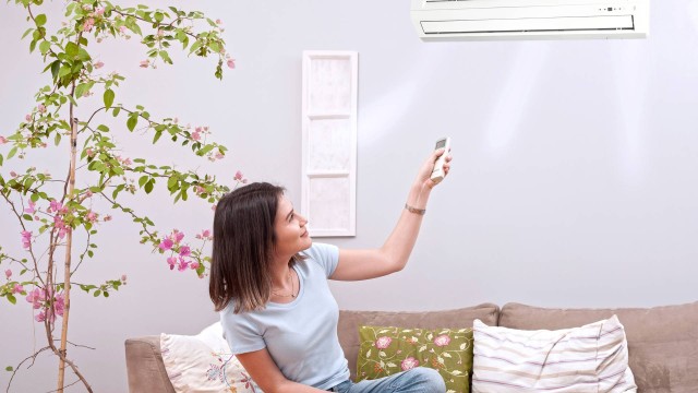 Uso do ar-condicionado à noite pode equivaler a 50,69% dos gastos com luz da residência