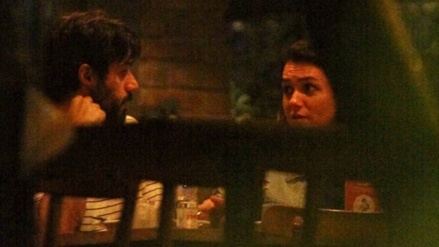 Monica Iozzi e o namorado Gabriel Moura em jantar no Rio