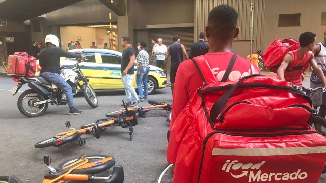 Entregadores do iFood já fizeram paralisação na Tijuca, na Zona Norte do Rio