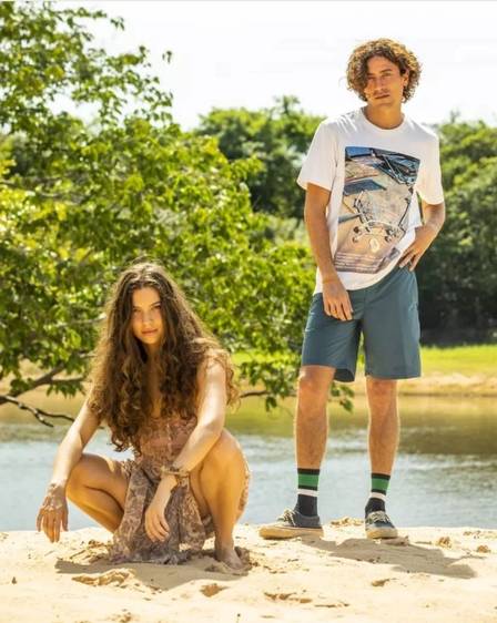 Alanis Guillen e Jesuíta Barbosa em 'Pantanal'