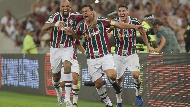 Partida entre Fluminense e Corinthians pelo Campeonato Brasileiro 2022.