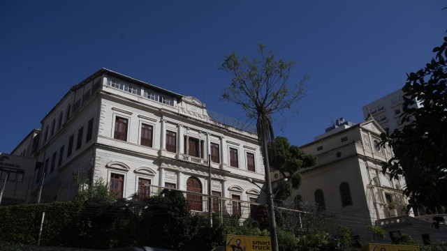 O palacete onde funcionou o abrigo Romão Duarte, no Flamengo, com quase três séculos de história: imóvel deve ser reformado para a criação de 155 unidades habitacionais