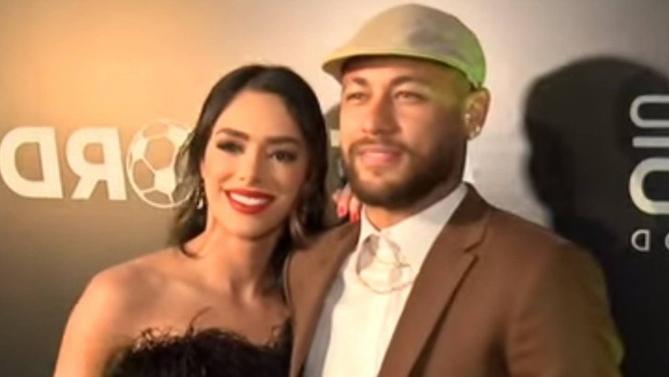 Neymar e Bruna Biancardi na premiação no Copacabana Palace: última aparição