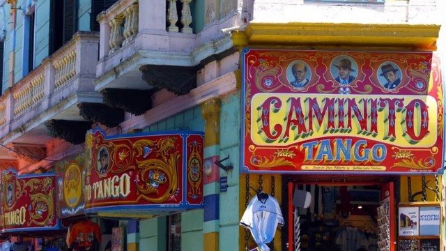 Caminito, a região mais turística do bairro de La Boca, em Buenos Aires, capital da Argentina