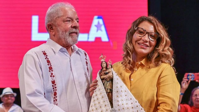Janja irá participar do Círio de Nazaré no mesmo dia que Bolsonaro, sem Lula 01/09/2022