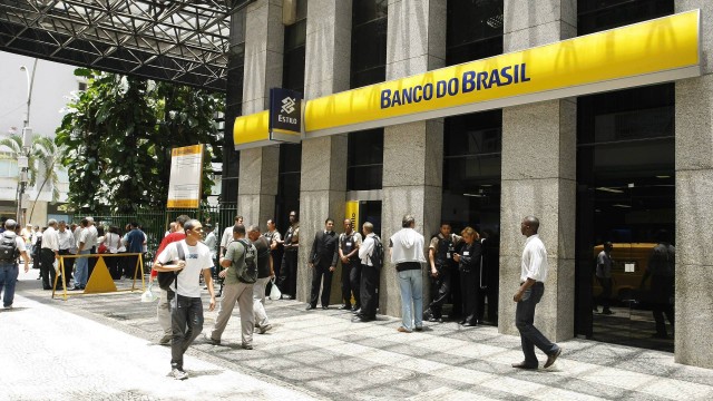 Agência do Banco do Brasil no Centro do Rio: instituição reduziu taxa de juros