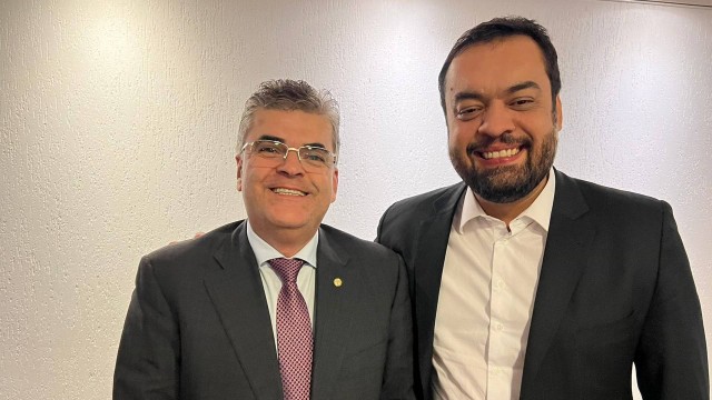 O ex-prefeito de Duque de Caxias Washington Reis (MDB) e o governador do Rio, Cláudio Castro