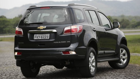 Trailblazer 2015 ganha motor com injeção direta, nova suspensão e interior  mais sofisticado