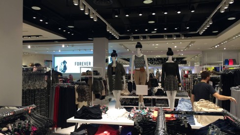 Forever 21 será inaugurada em outubro no Pátio Savassi