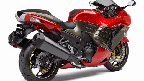 Kawasaki Ninja completa 30 anos com série especial da ZX-14R