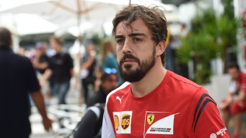 Com um pé na Mc Laren, Fernando Alonso deixa de seguir a Ferrari no Twitter  - Esporte - Extra Online