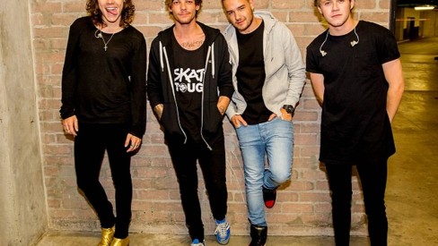 One Direction divulga primeiras fotos oficiais após saída de Zayn
