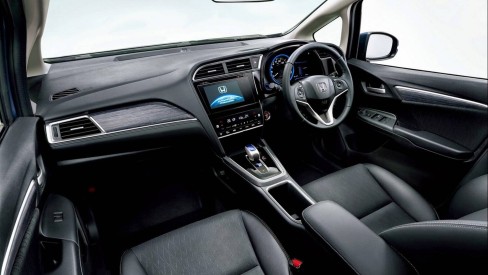 Honda Fit Shuttle ganha segunda geração no Japão e oferece até