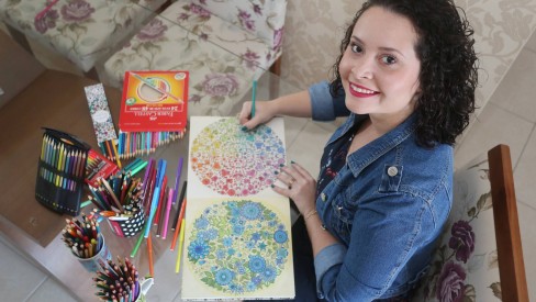 60 Desenhos para Adultos  Livros de colorir para adultos, Coloração adulta,  Flores para colorir