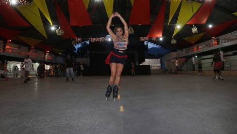 Encontro sobre patins e fantasia reúne amigos em Curitiba; evento acontece  há 15 anos. Saiba mais e veja fotos - Bem Paraná