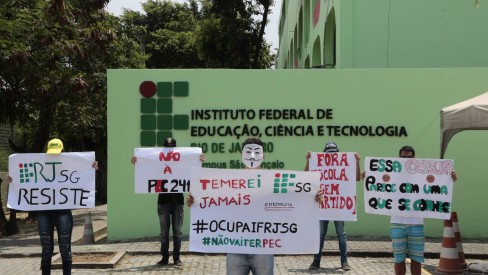 Catálogo de Cursos  IFRJ 2016 by Instituto Federal do Rio de