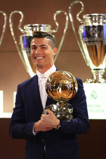 Cristiano Ronaldo é eleito o melhor jogador do mundo