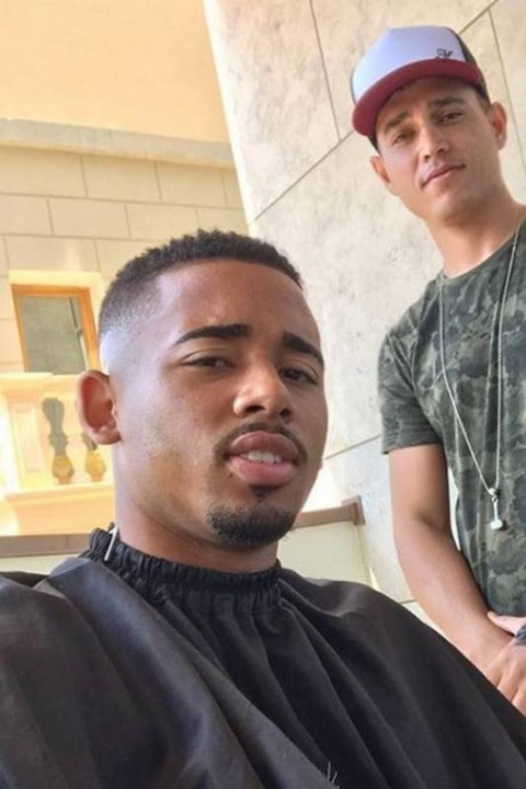 Tapa no visual! Jogadores da Seleção cortam o cabelo antes de viagem para o  Catar; fotos, seleção brasileira