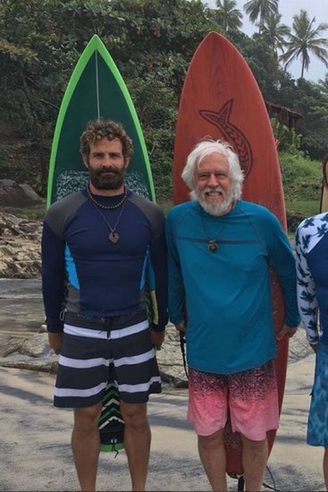 Nuno deixa competições de surf aos 44 anos após vida de luta: “Com