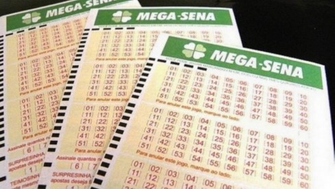 Mega-Sena acumulada em R$ 50 milhões; saiba como jogar on-line