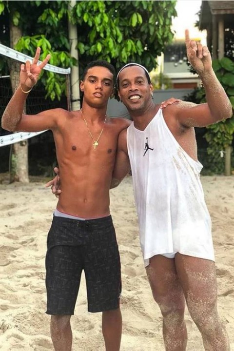 O filho de RONALDINHOGAÚCHO é tão bom quanto o PAI? #ronaldinhogaucho