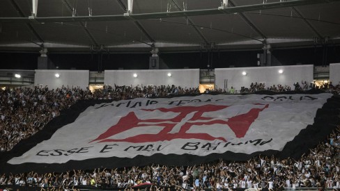 Com Fla no Maracanã, 'Vasco mandará todos os jogos em São Januário', diz  Campello - Jornal O Globo