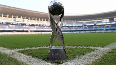 Troféu da Copa do Mundo Sub-17 é apresentado em Cariacica e Fifa aprova  Kleber Andrade, futebol