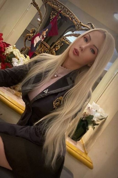 Conheça toda a história de Valeria Lukyanova, a 1ª Barbie humana