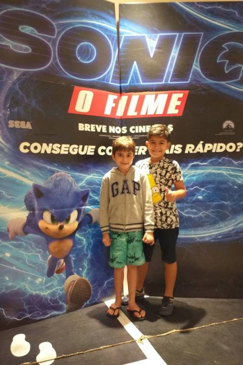 Novo pôster de Sonic: O Filme mostra mascote com seu novo melhor amigo