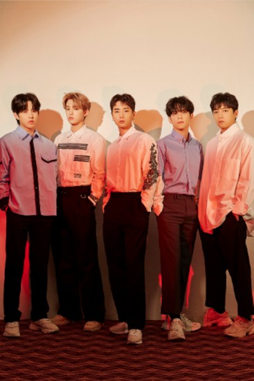 Banda de K-pop DAY6 anuncia suspensão das atividades durante