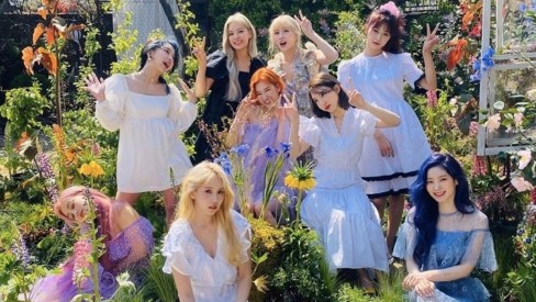 K-pop: Twice traz referências bíblicas em clipe de 'More & More