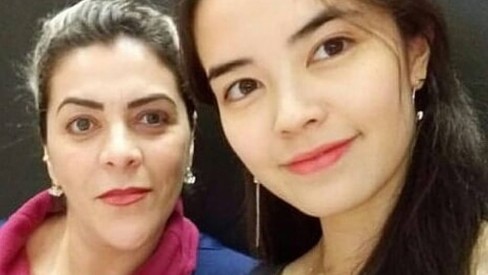 Primeira brasileira no K-pop divide dormitório em Seul e treina