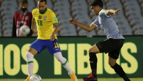 Após jogo contra o Brasil, seleção do Uruguai identifica sete casos de  covid-19 