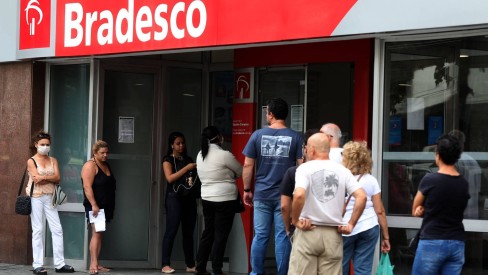 Bradesco movimenta economia da cidade e disponibiliza cerca de 500  funcionários para o atendimento dos servidores públicos