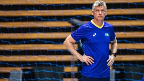 Renan Dal Zotto não é mais técnico da seleção masculina de vôlei