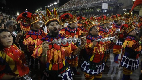 Carnavalesco do Salgueiro celebra Estandarte de Ouro apesar de falta de  verba: 'Ano difícil' - Jornal O Globo