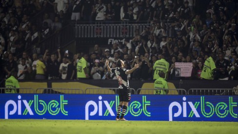 Ingressos a venda para o jogo contra o Maracanã