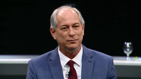 Ciro diz que n o h caminho para apoio a Lula em eventual