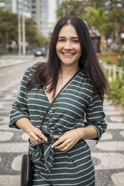 Alessandra B. - Professora de inglês com 25 anos de