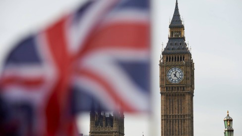 Em reforma, Big Ben volta a tocar em Londres