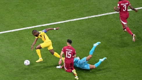 Copa do Mundo 2022  Equador vence Catar com dois gols de Valencia