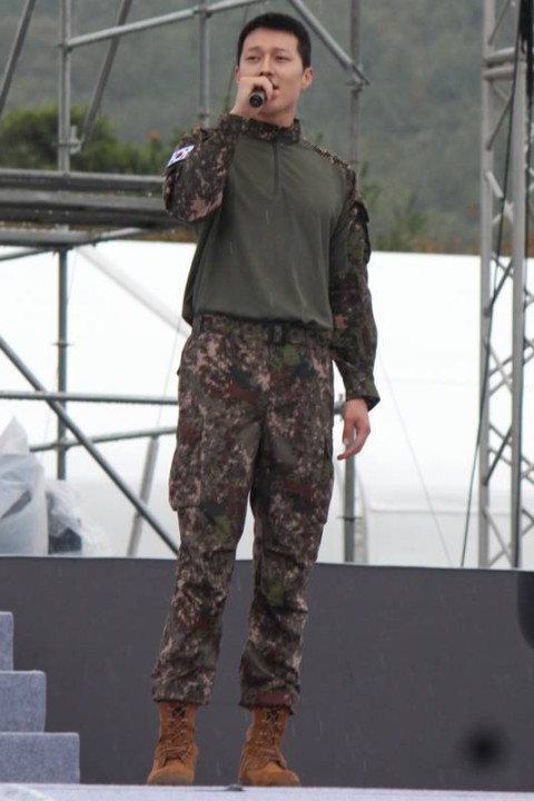 Jay (iKON) anuncia alistamento militar