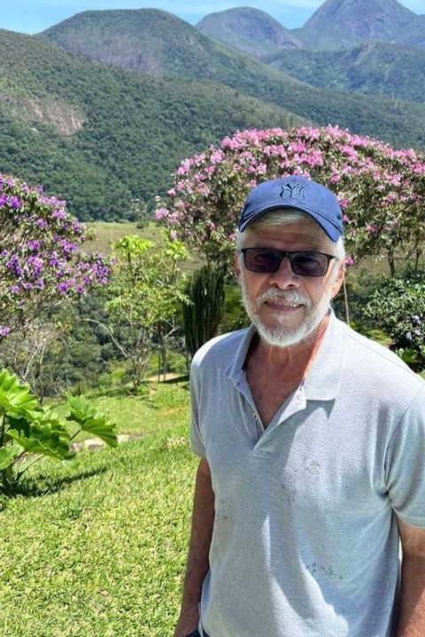 Recluso na Serra, José Mayer reaparece em vídeo e agradece carinho dos fãs - Famosos - Extra Online