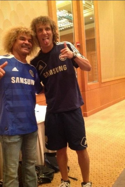 Os craques das tesouras comentam o cabelo de David Luiz