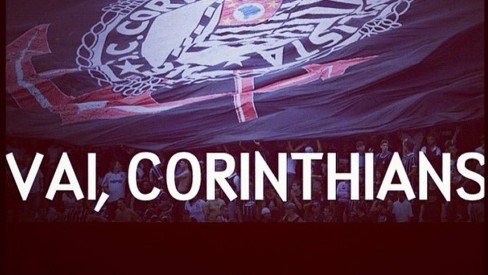 Pelo menos 10 jogadores do Corinthians torcem pelo clube desde